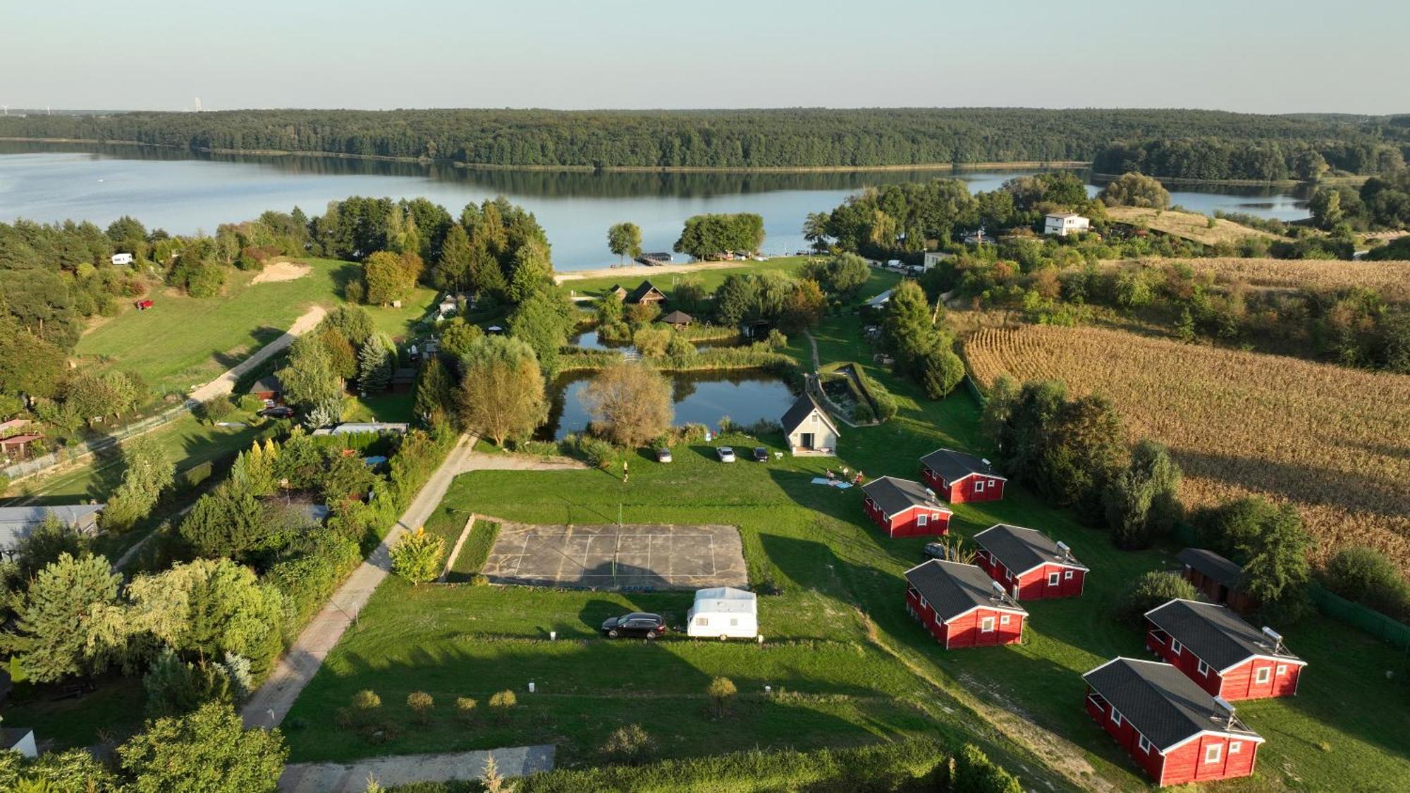 Zatoka Zablockich Osrodek Wypoczynkowy Hotel Жнин Екстериор снимка