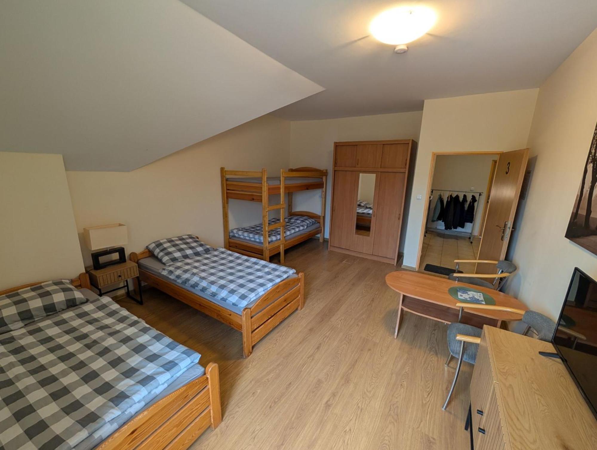 Zatoka Zablockich Osrodek Wypoczynkowy Hotel Жнин Екстериор снимка